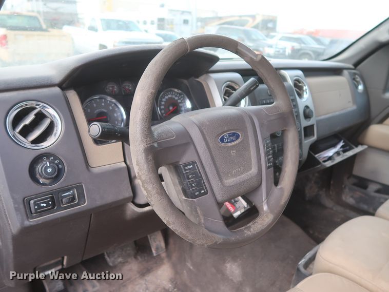 image for item HW9061 2009 Ford F150 XLT  SuperCrew pickup truck