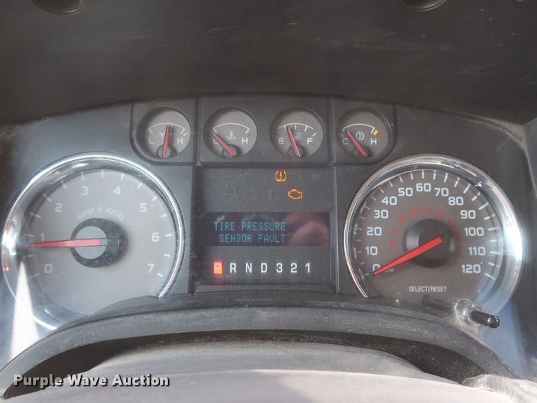 image for item HW9061 2009 Ford F150 XLT  SuperCrew pickup truck