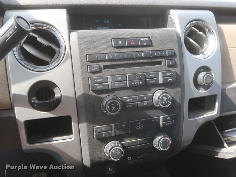 image for item HW9061 2009 Ford F150 XLT  SuperCrew pickup truck