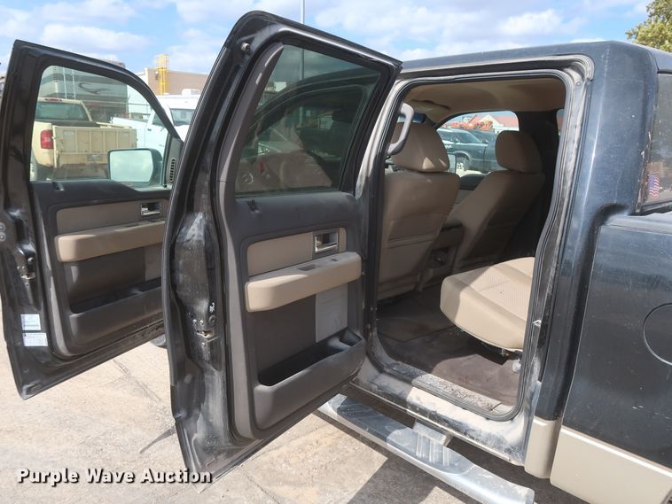 image for item HW9061 2009 Ford F150 XLT  SuperCrew pickup truck