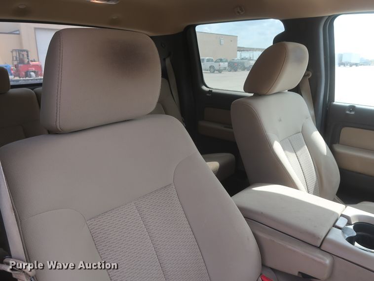 image for item HW9061 2009 Ford F150 XLT  SuperCrew pickup truck