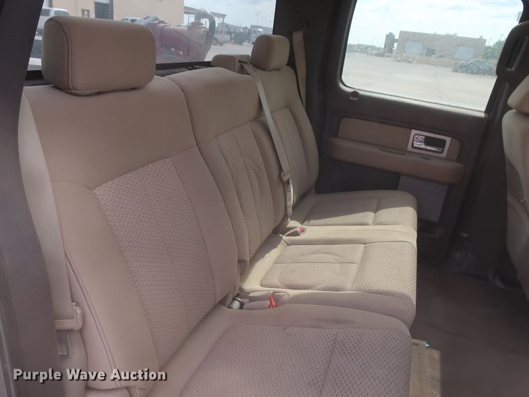 image for item HW9061 2009 Ford F150 XLT  SuperCrew pickup truck