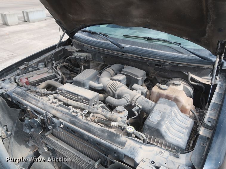 image for item HW9061 2009 Ford F150 XLT  SuperCrew pickup truck