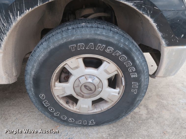 image for item HW9061 2009 Ford F150 XLT  SuperCrew pickup truck