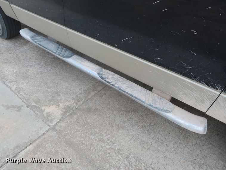 image for item HW9061 2009 Ford F150 XLT  SuperCrew pickup truck