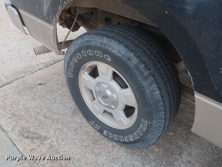 image for item HW9061 2009 Ford F150 XLT  SuperCrew pickup truck