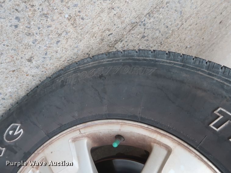 image for item HW9061 2009 Ford F150 XLT  SuperCrew pickup truck