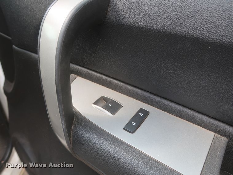 image for item HW9062 2007 Chevrolet Silverado 1500 LT  Crew Cab pickup truck