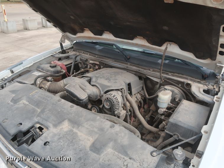 image for item HW9062 2007 Chevrolet Silverado 1500 LT  Crew Cab pickup truck