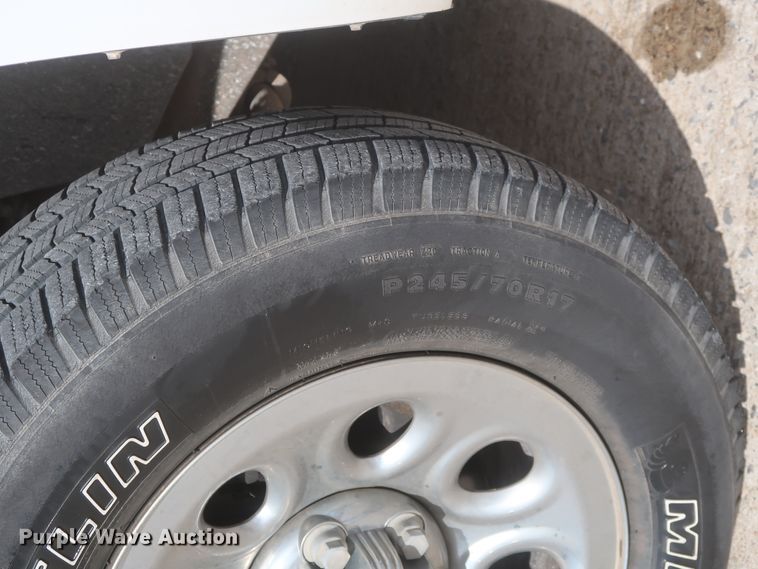 image for item HW9062 2007 Chevrolet Silverado 1500 LT  Crew Cab pickup truck