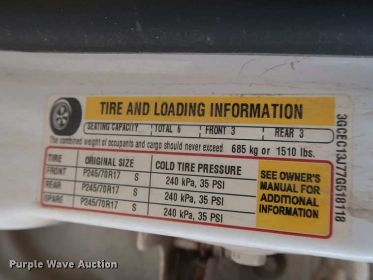 image for item HW9062 2007 Chevrolet Silverado 1500 LT  Crew Cab pickup truck