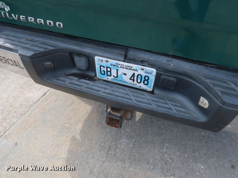 image for item HW9063 2009 Chevrolet Silverado 2500HD  Ext. Cab pickup truck