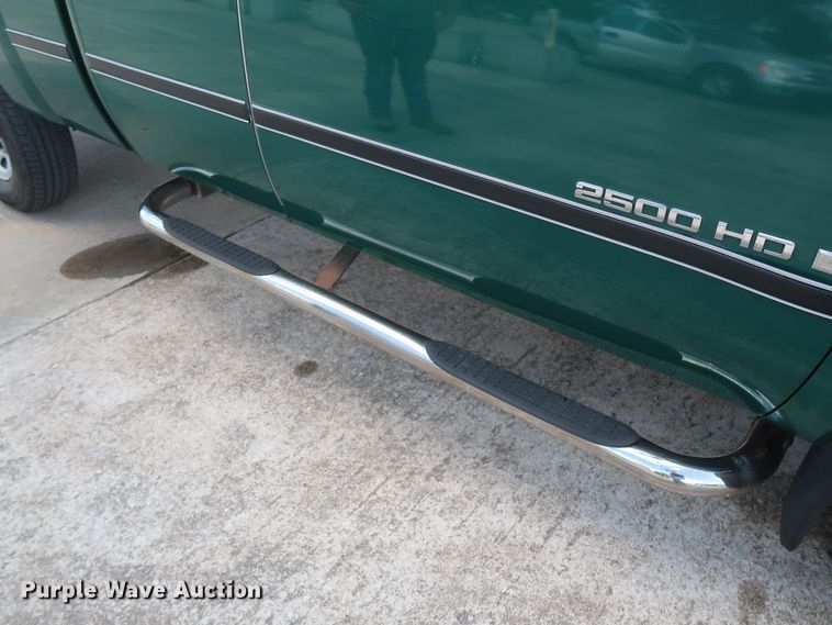 image for item HW9063 2009 Chevrolet Silverado 2500HD  Ext. Cab pickup truck