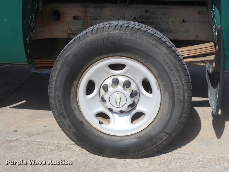 image for item HW9063 2009 Chevrolet Silverado 2500HD  Ext. Cab pickup truck