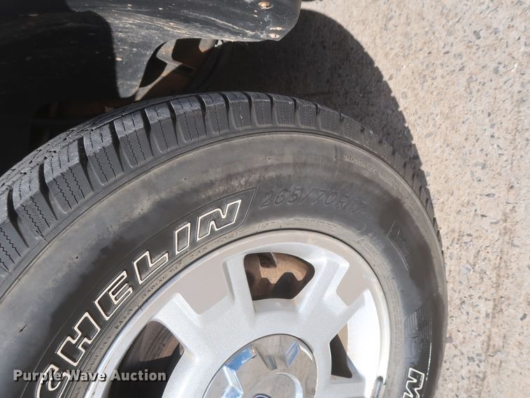 image for item HW9064 2013 Ford F150 XLT  SuperCrew pickup truck