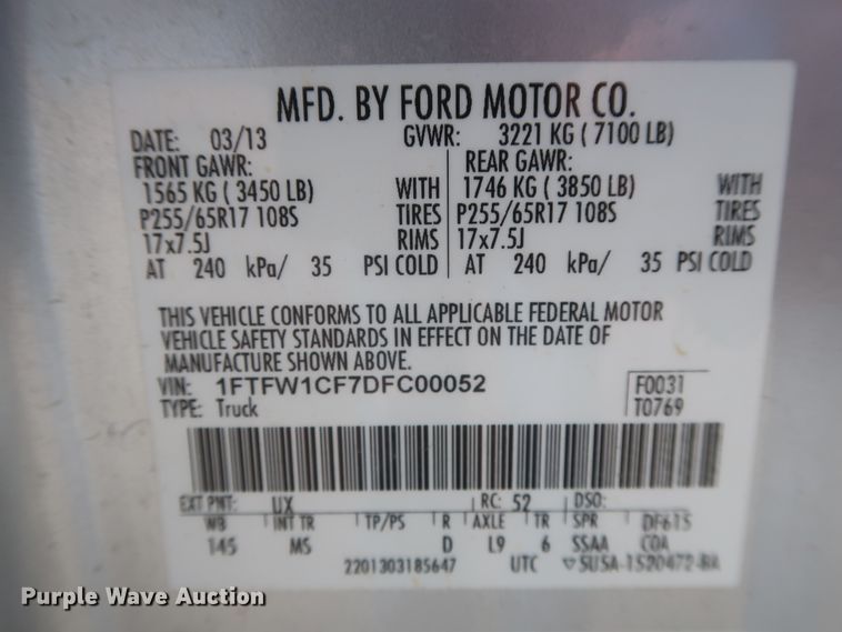 image for item HW9064 2013 Ford F150 XLT  SuperCrew pickup truck