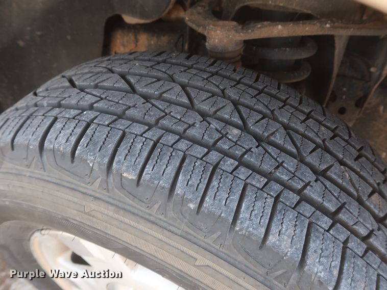 image for item HW9065 2011 Ford F150 XLT  SuperCrew pickup truck