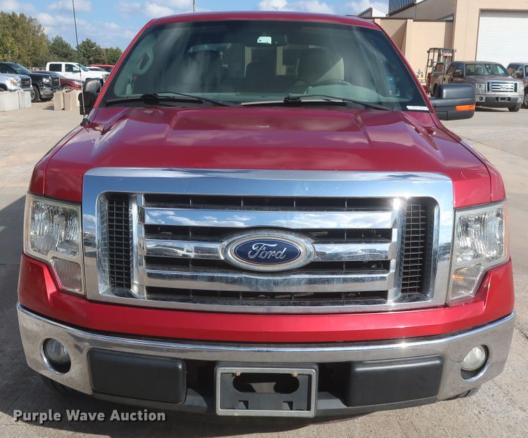 image for item HW9066 2012 Ford F150 XLT  SuperCrew pickup truck