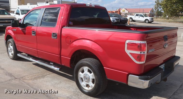 image for item HW9066 2012 Ford F150 XLT  SuperCrew pickup truck