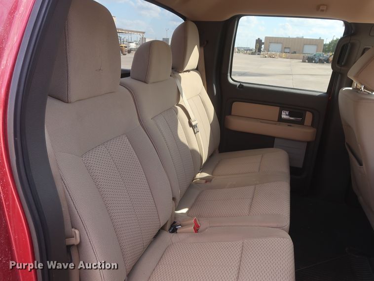 image for item HW9066 2012 Ford F150 XLT  SuperCrew pickup truck