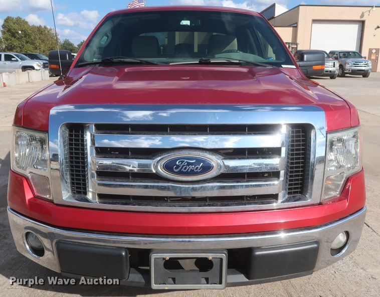 image for item HW9066 2012 Ford F150 XLT  SuperCrew pickup truck