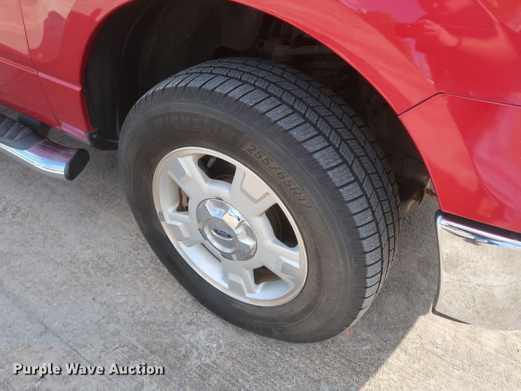 image for item HW9066 2012 Ford F150 XLT  SuperCrew pickup truck