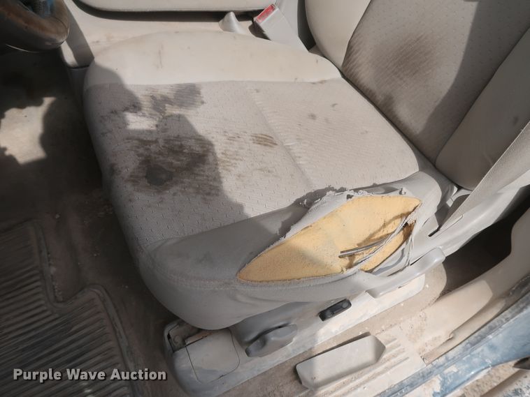 image for item HW9067 2012 Chevrolet Silverado 1500 LT  Crew Cab pickup truck