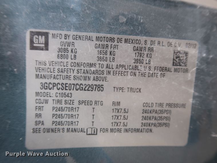 image for item HW9067 2012 Chevrolet Silverado 1500 LT  Crew Cab pickup truck