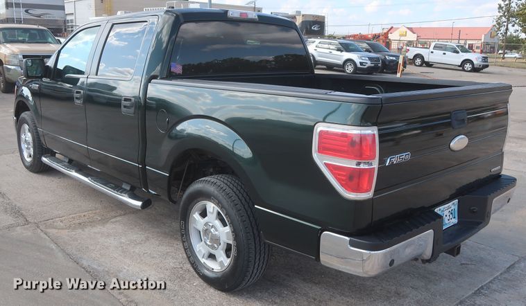 image for item HW9068 2012 Ford F150 XLT  SuperCrew pickup truck