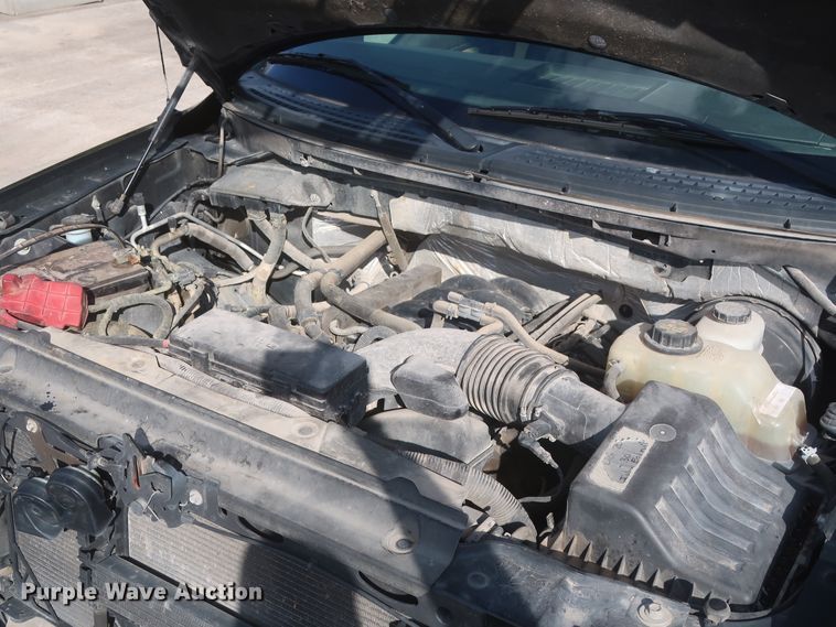 image for item HW9068 2012 Ford F150 XLT  SuperCrew pickup truck