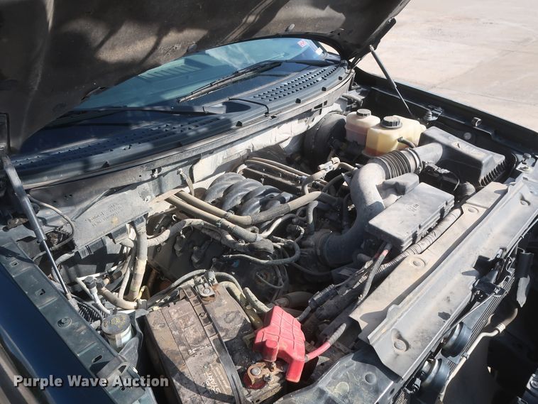 image for item HW9068 2012 Ford F150 XLT  SuperCrew pickup truck