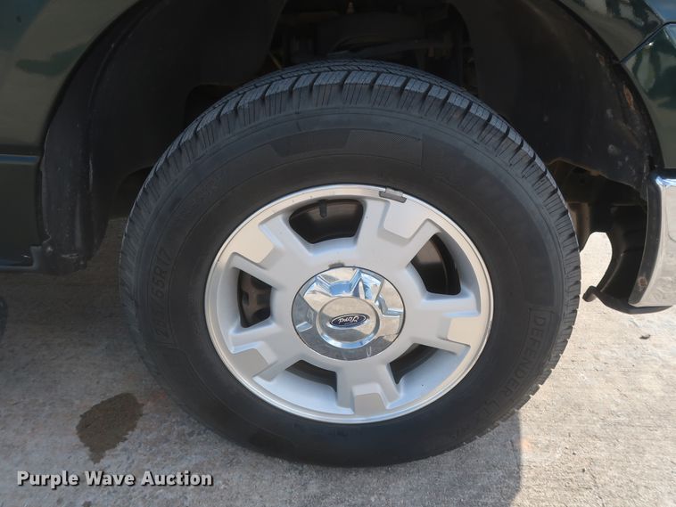 image for item HW9068 2012 Ford F150 XLT  SuperCrew pickup truck