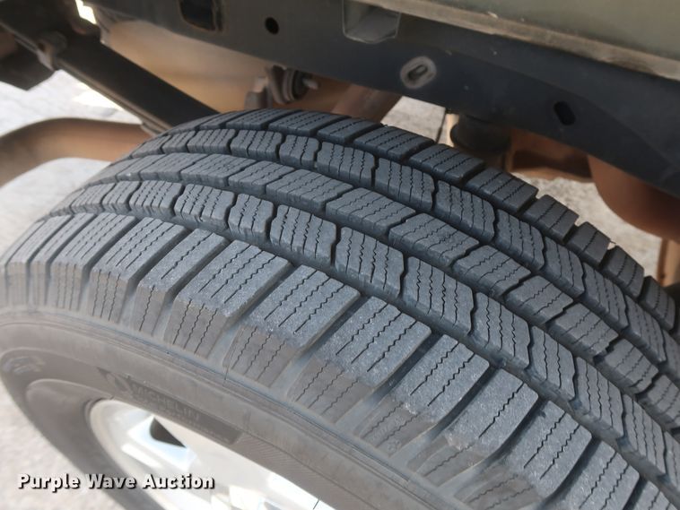 image for item HW9068 2012 Ford F150 XLT  SuperCrew pickup truck