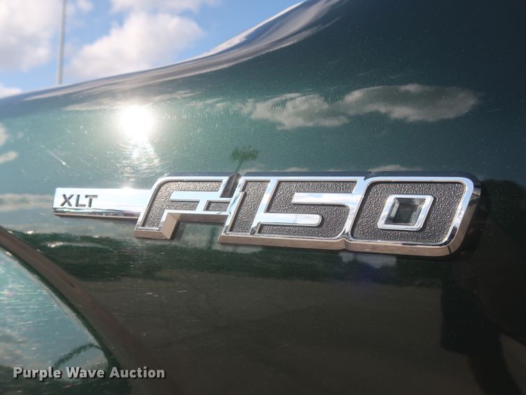 image for item HW9068 2012 Ford F150 XLT  SuperCrew pickup truck