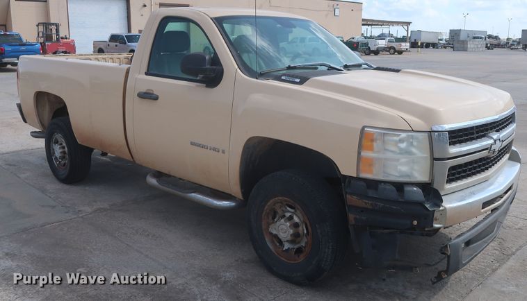 image for item HW9071 2007 Chevrolet Silverado 2500HD  pickup truck
