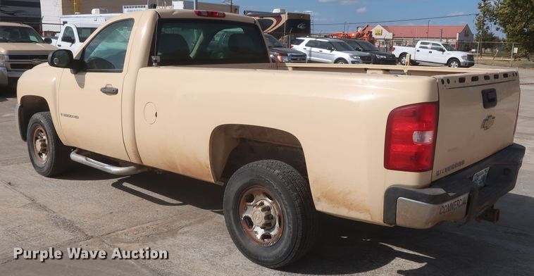 image for item HW9071 2007 Chevrolet Silverado 2500HD  pickup truck