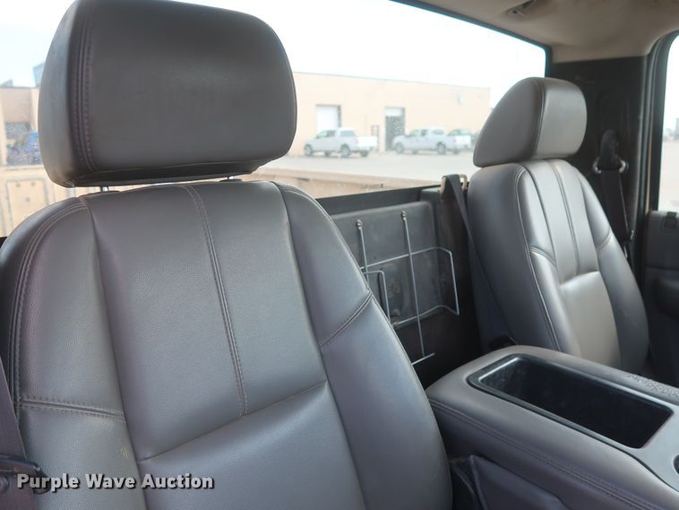 image for item HW9071 2007 Chevrolet Silverado 2500HD  pickup truck