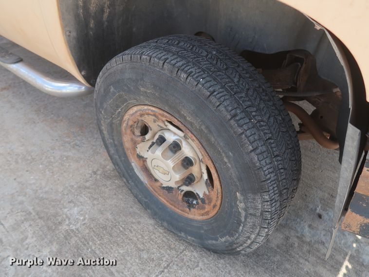 image for item HW9071 2007 Chevrolet Silverado 2500HD  pickup truck