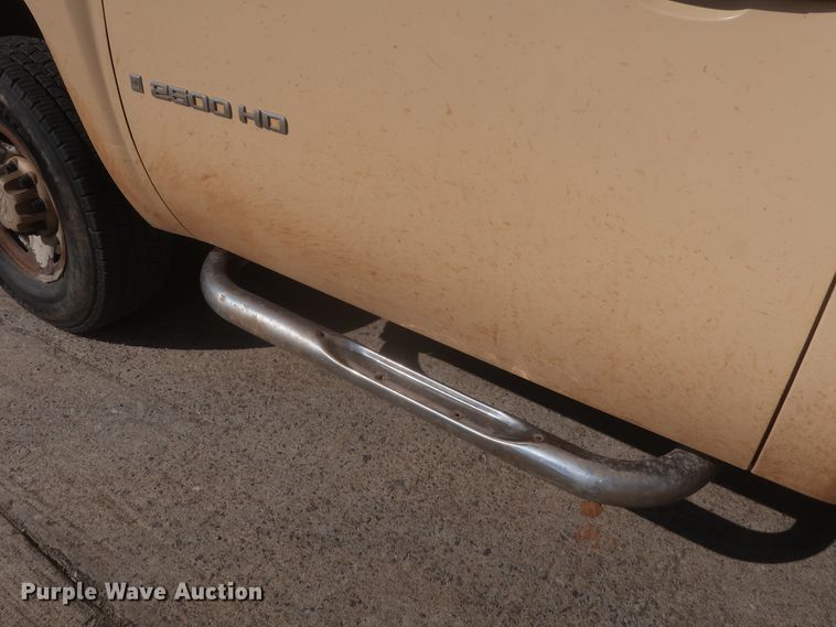 image for item HW9071 2007 Chevrolet Silverado 2500HD  pickup truck