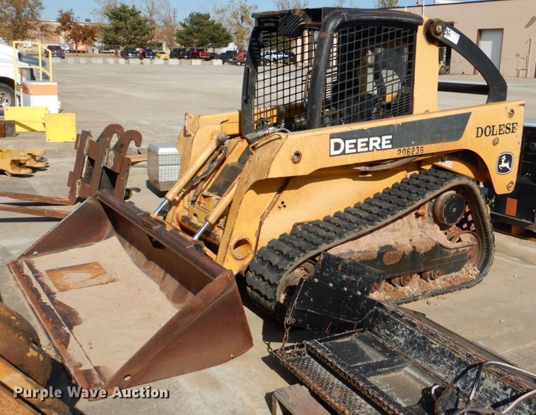 image for item HW9076 2008 John Deere CT322  tracked skid steer loader