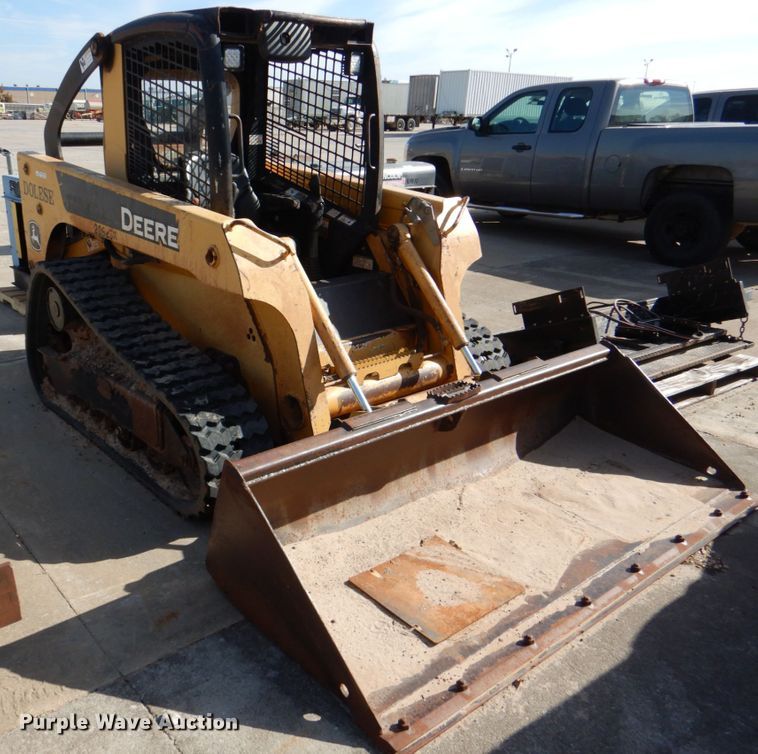 image for item HW9076 2008 John Deere CT322  tracked skid steer loader