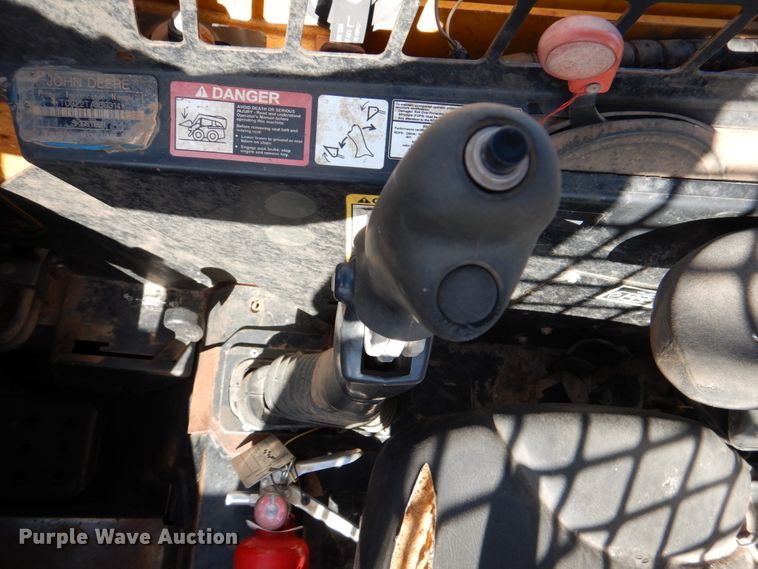 image for item HW9076 2008 John Deere CT322  tracked skid steer loader