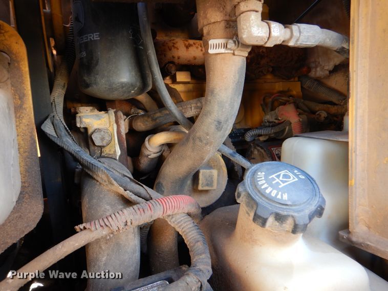 image for item HW9076 2008 John Deere CT322  tracked skid steer loader