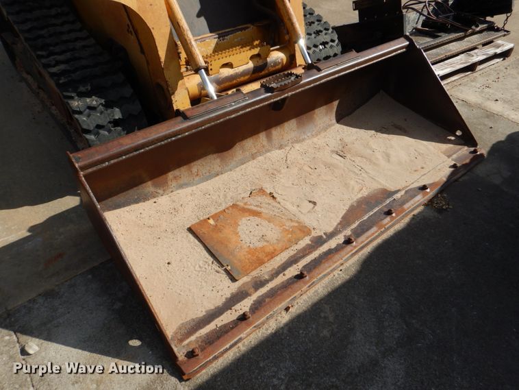 image for item HW9076 2008 John Deere CT322  tracked skid steer loader