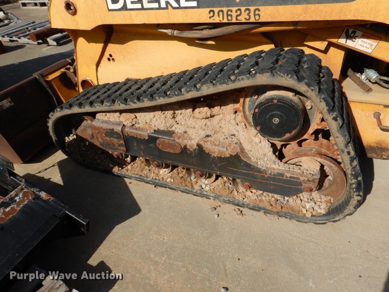 image for item HW9076 2008 John Deere CT322  tracked skid steer loader