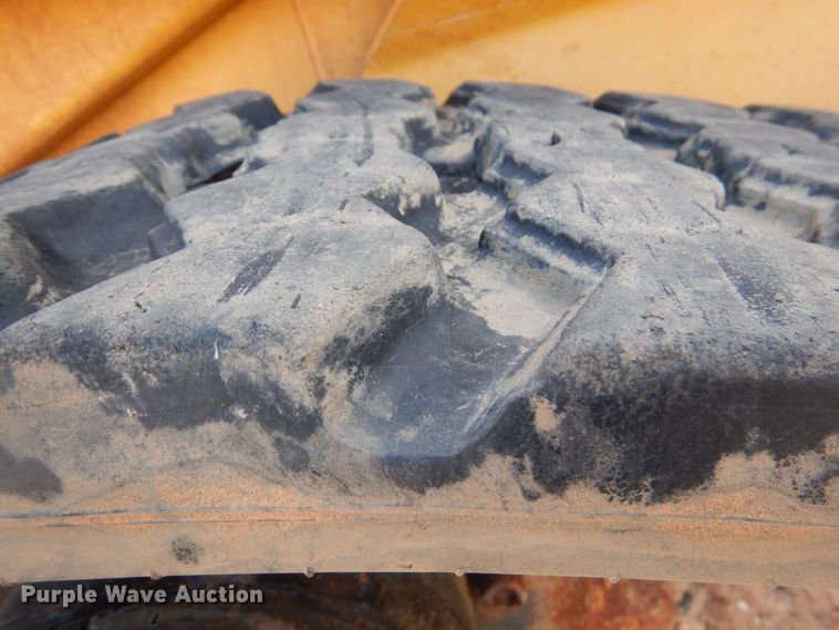 image for item HW9076 2008 John Deere CT322  tracked skid steer loader