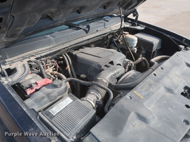 image for item HW9084 2008 Chevrolet Silverado 2500HD  Ext. Cab pickup truck