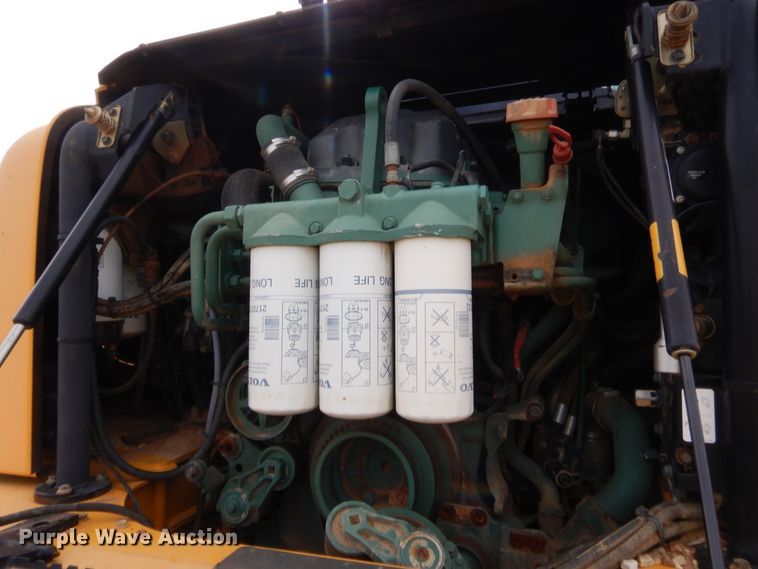 image for item HW9127 2008 Volvo A25E  haul truck