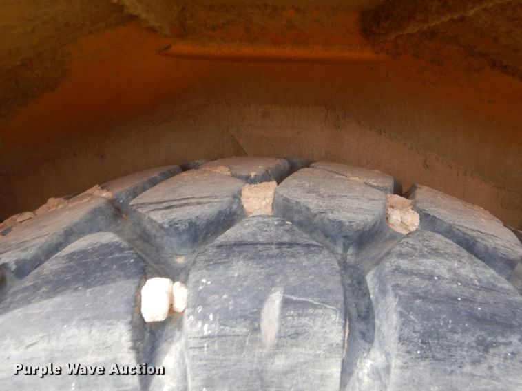 image for item HW9127 2008 Volvo A25E  haul truck