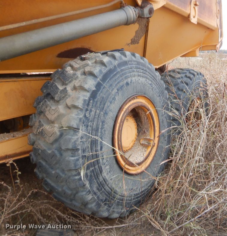 image for item HW9127 2008 Volvo A25E  haul truck